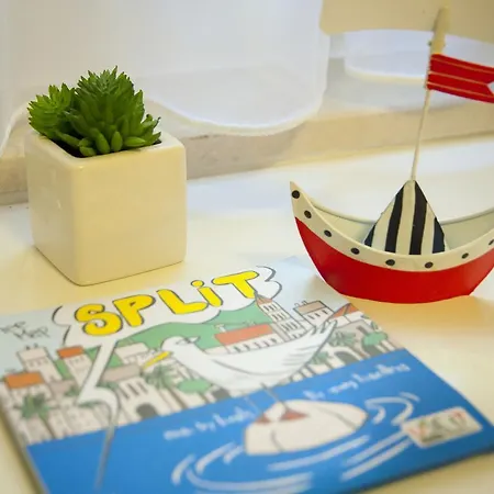 Cubicula Of Studio Split